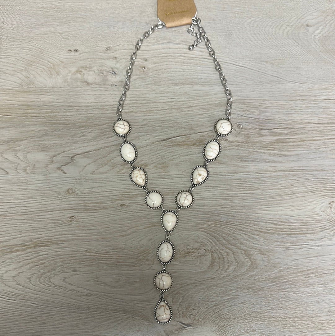 Lady necklace