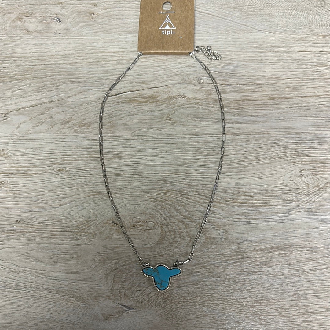 Moo necklace