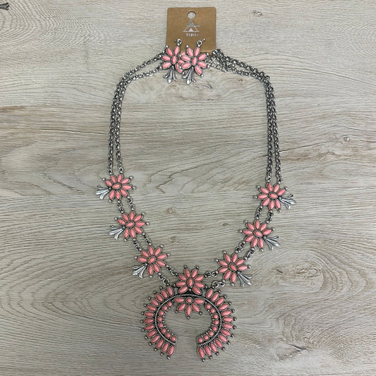 Rosie necklace